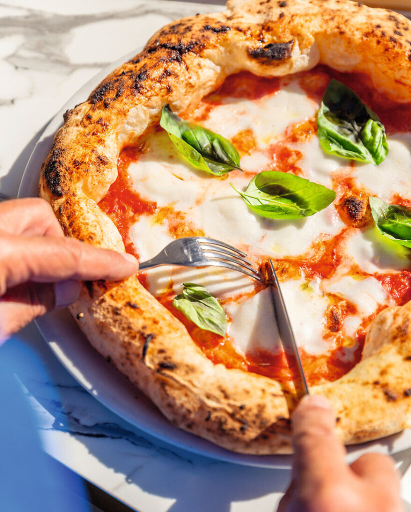 Pratik yaparak kendi Napoliten pizzanızı yapın